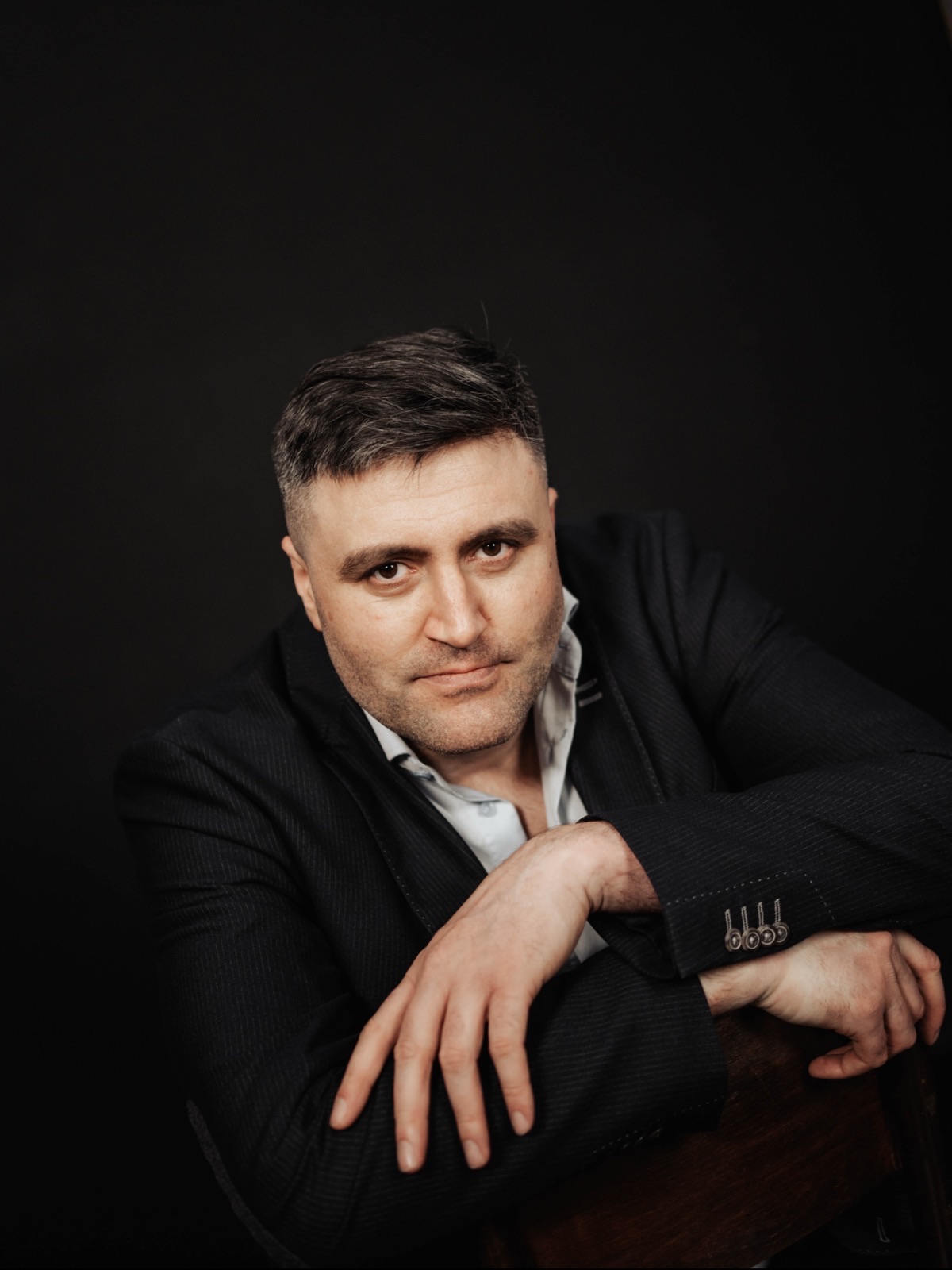 Геннадий Николаев